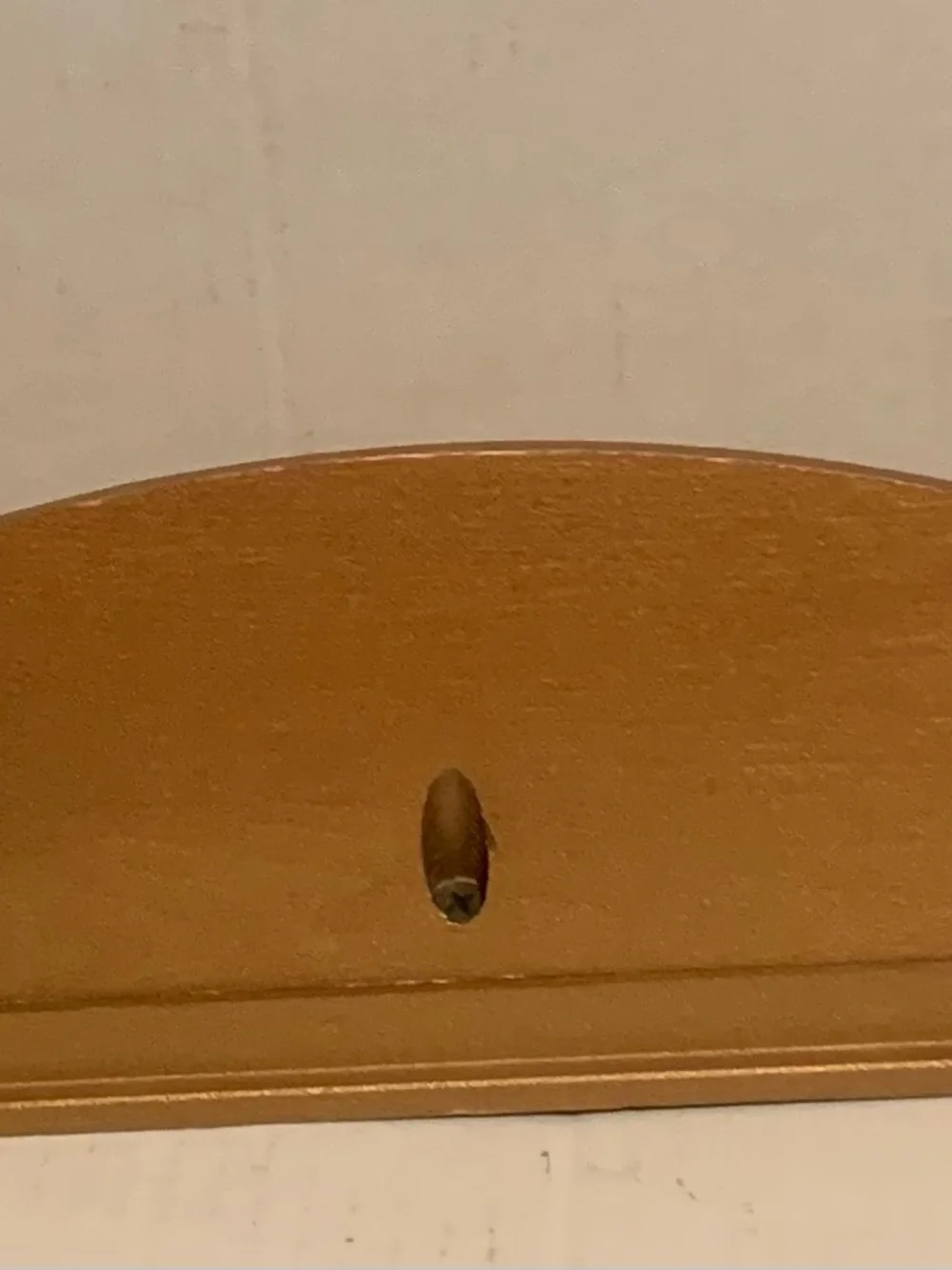 Vintage Home Interiors Homco Gold Scalloped Wood Wall Shelf with Plate Groove